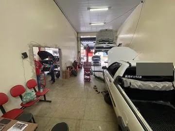 Interior do Centro Automotivo Euro Motors – Oficina mecânica em Goiânia